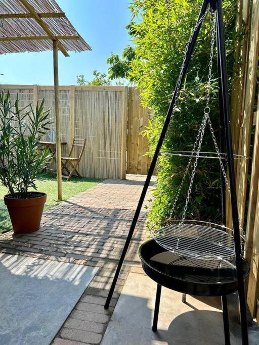 Jungle Style Lodge With Jacuzzi ,Sauna And Garden Near Amsterdam Vijfhuizen Εξωτερικό φωτογραφία